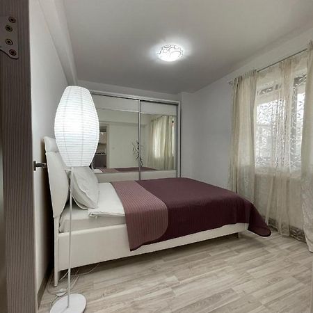 Renting Solutions Iulius Mall Iasi Exterior photo